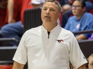 Jay Lusk Shallowater, TX Car Accident: Shallowater Community Rallies Behind Mustang Basketball Coach Jay Lusk and Family Following Serious Highway Accident